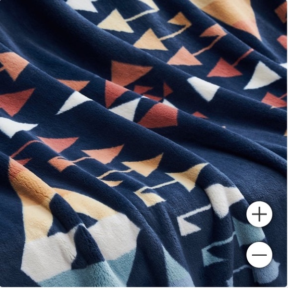 💖Pendleton Plush Throw - Picture 2 of 4